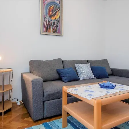 Anica Bed & Breakfast 3*