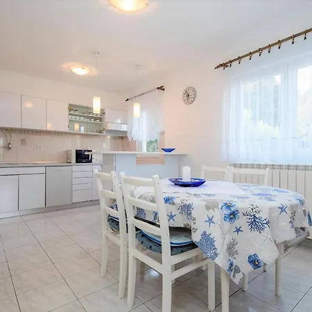 Anica Bed & Breakfast