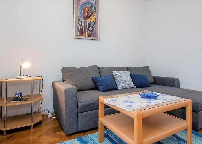Anica Bed & Breakfast 3*