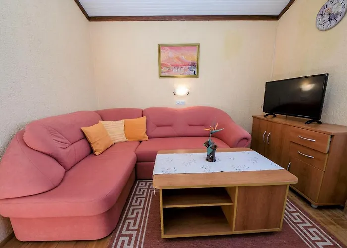 Anica Bed & Breakfast Kampor