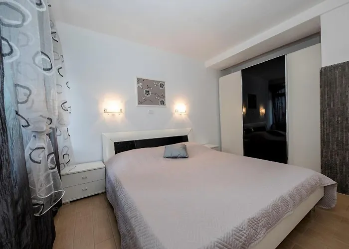 Bed & Breakfast Anica 3*